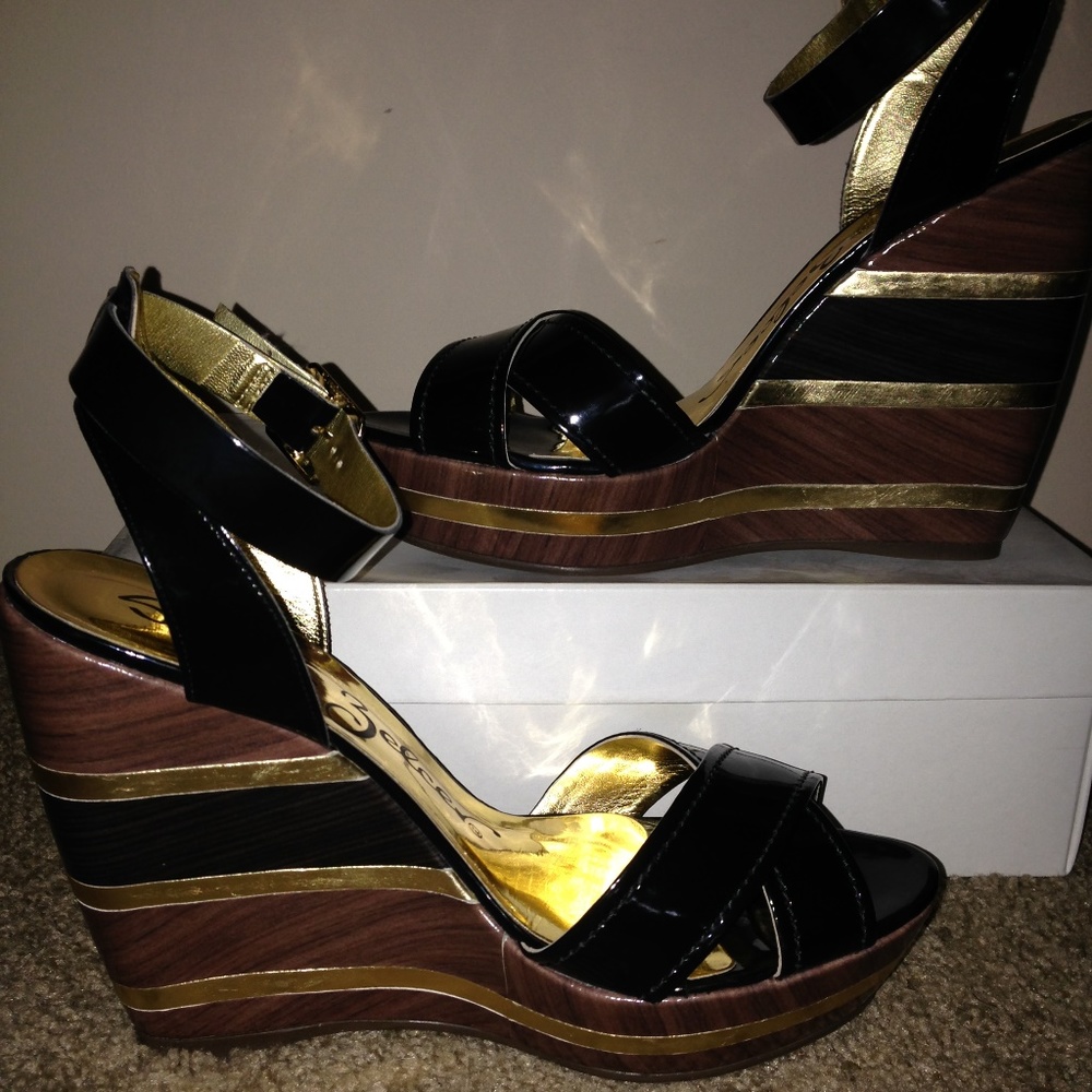 Sergio Zelcer Black Patent Leather Wedge Sandal